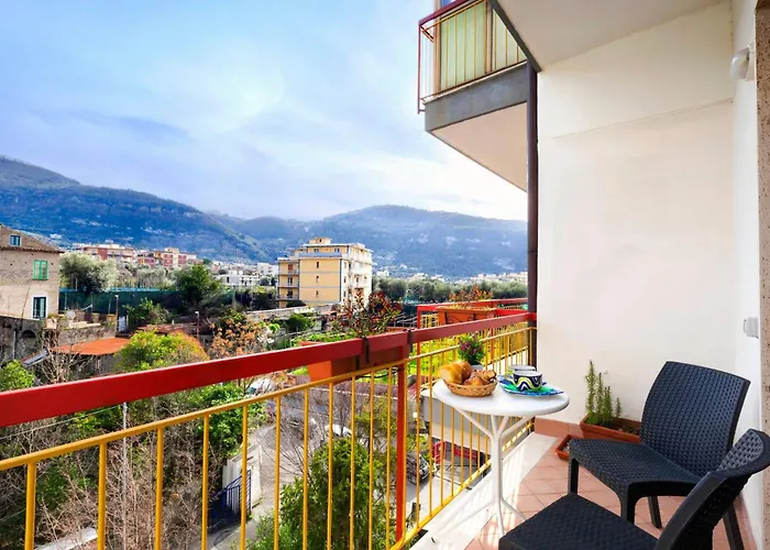 Maison Alessia - Around Appartement Sorrente